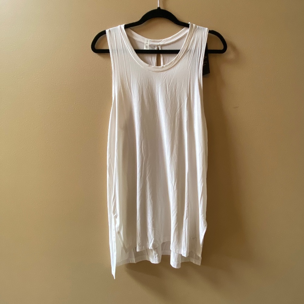 NWT - Under Armour Women's UA Modal Tunic - size M